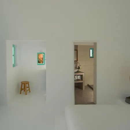 Sophia Castle View * Oia (Santorini)