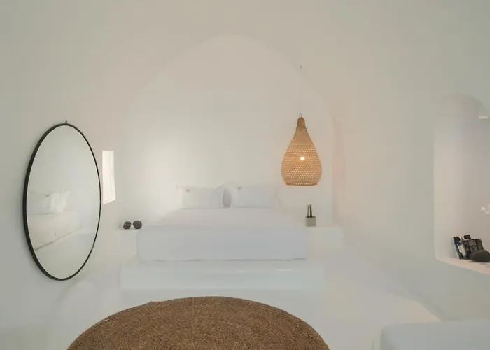 Villa Sophia Castle View Oia (Santorini)